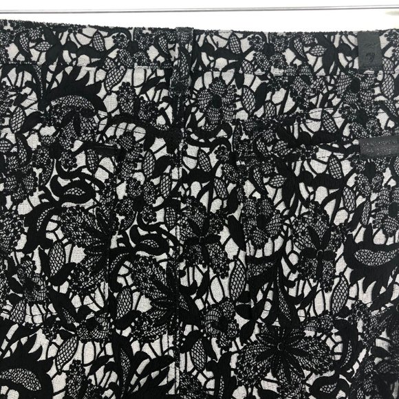 7 For All Mankind Black Lace Jacquard Pants - Picture 7 of 8